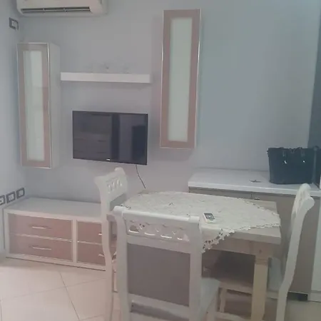 Mini Center * Tirana